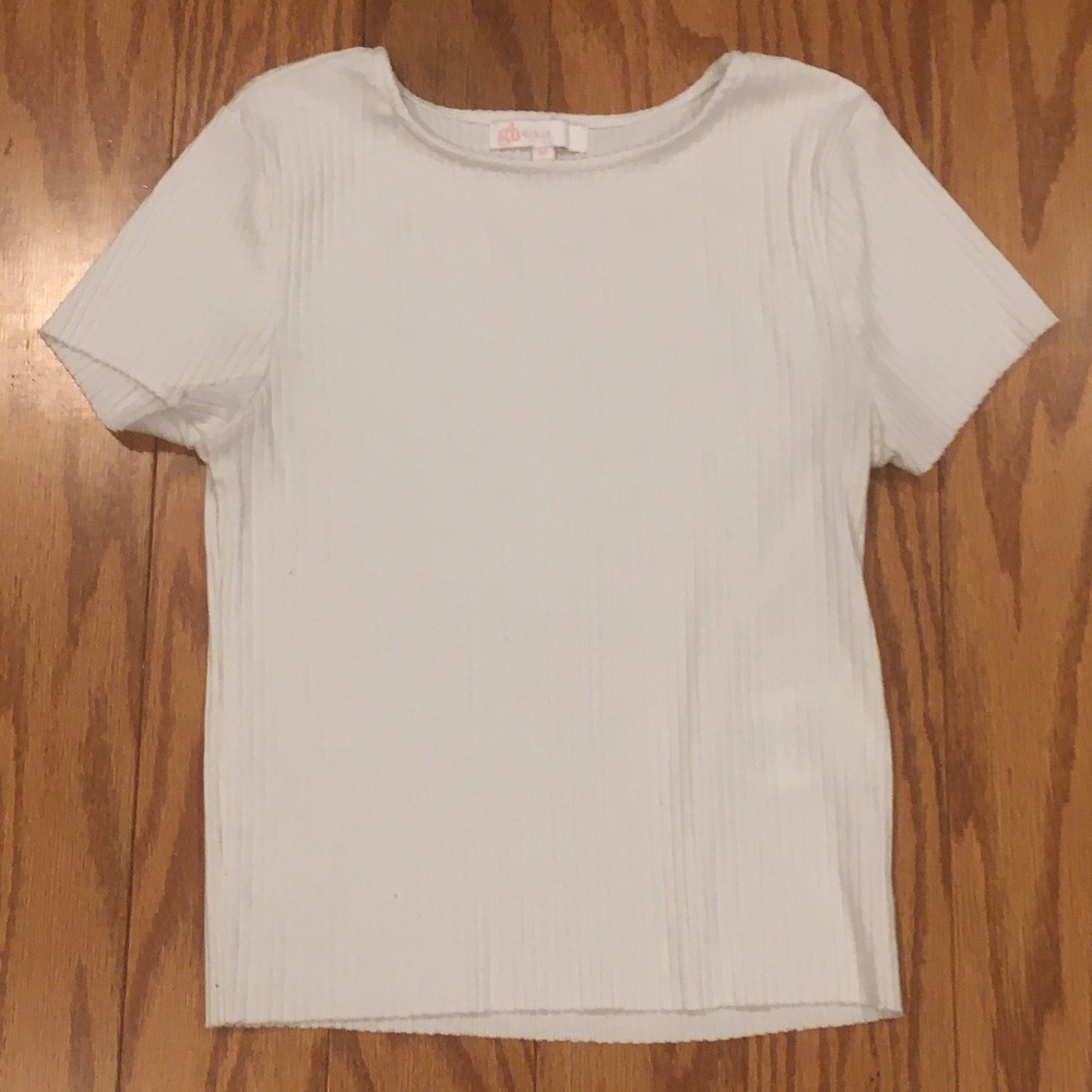 White t-shirt